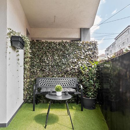 Andreea Studio Oradea Ngoại thất bức ảnh